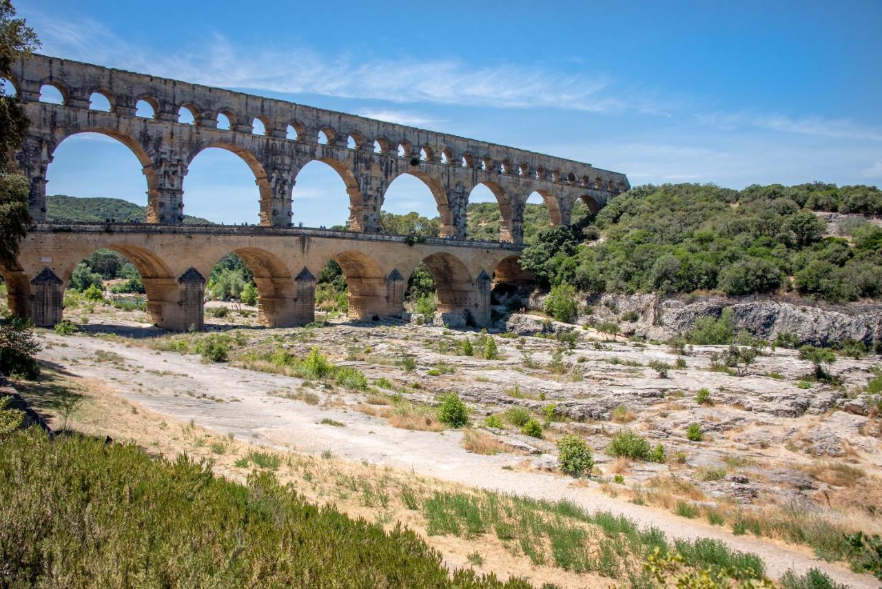 Soko Hotels-Pont Du Gard Remoulins Esterno foto
