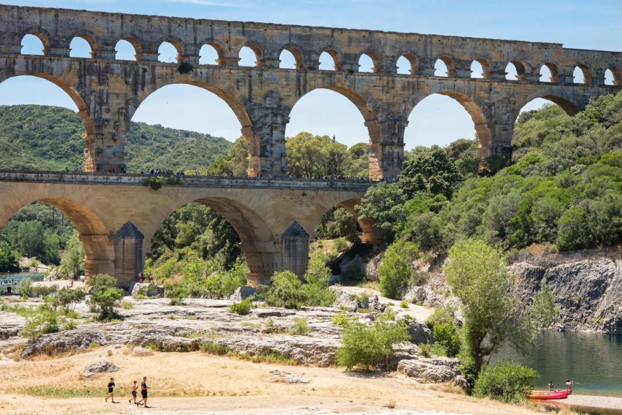 Soko Hotels-Pont Du Gard Remoulins Esterno foto